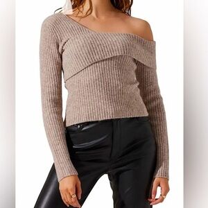 NWT Astr Asymmetric Foldover One-Shoulder Rib Sweater Taupe XL